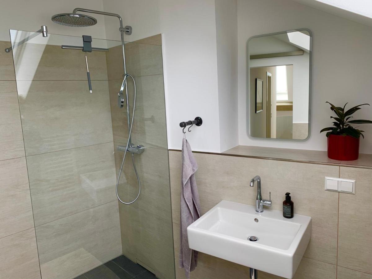 Apartamento Exklusives Penthouse Im Ehemaligen Bunker Hanóver Exterior foto