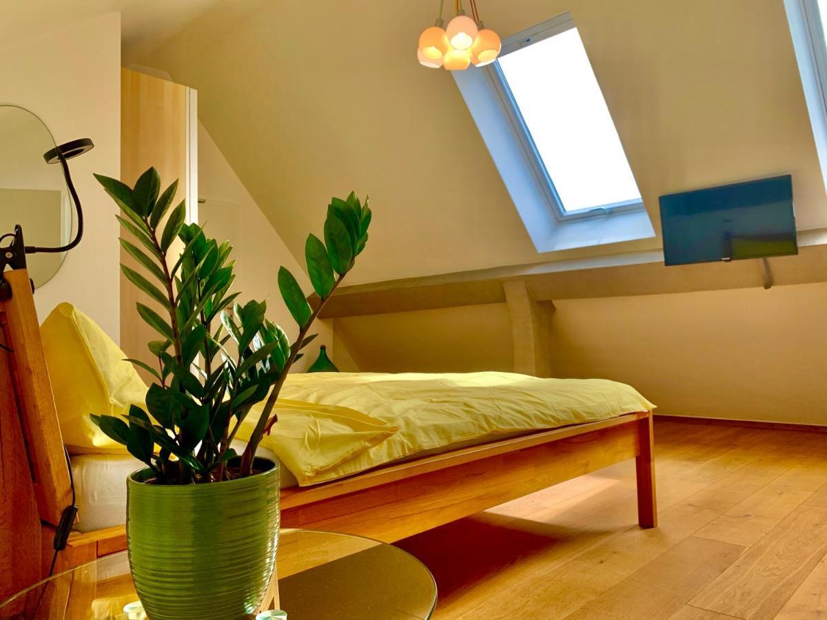 Apartamento Exklusives Penthouse Im Ehemaligen Bunker Hanóver Exterior foto